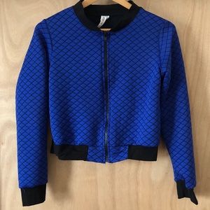 Cacia Quilted Pattern ZIP Jacket